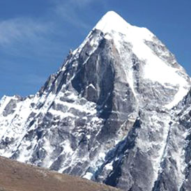 Chhukung Ri  Peak Climbing