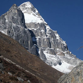 Phari Lapcha Peak Climbing